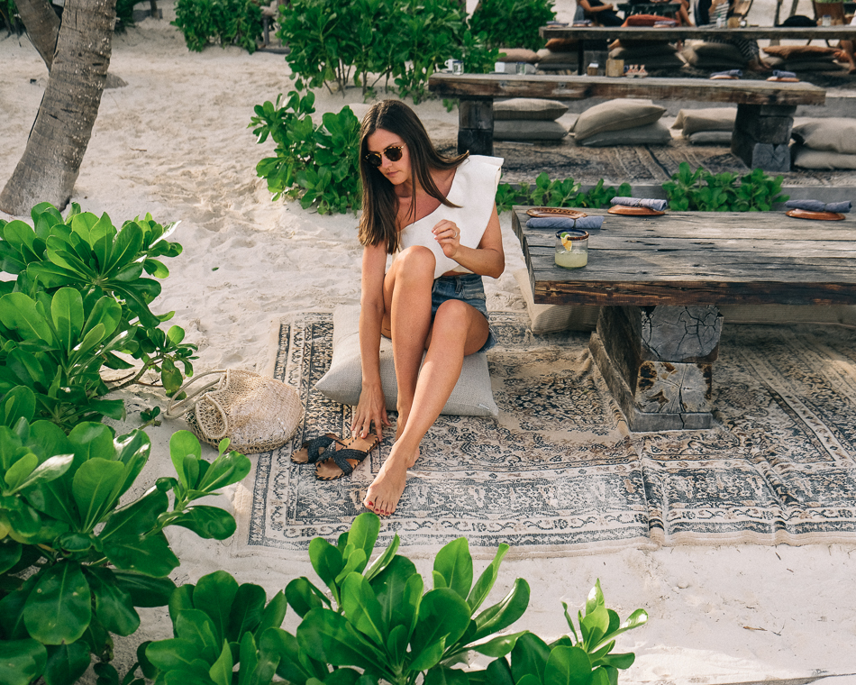 HANNAH SHELBY: Snapshots from Tulum 2017